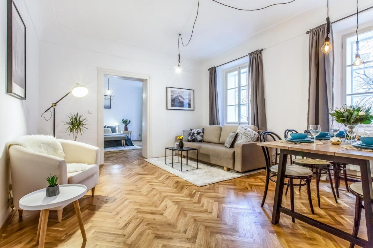 Апартаменты Old Town 2 Bdr Apartment, Free Coffee Прага